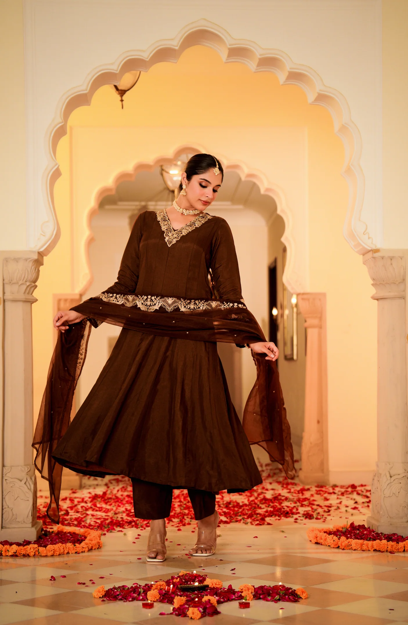 Mocha Royale Russian Silk Suit Set - Image 5