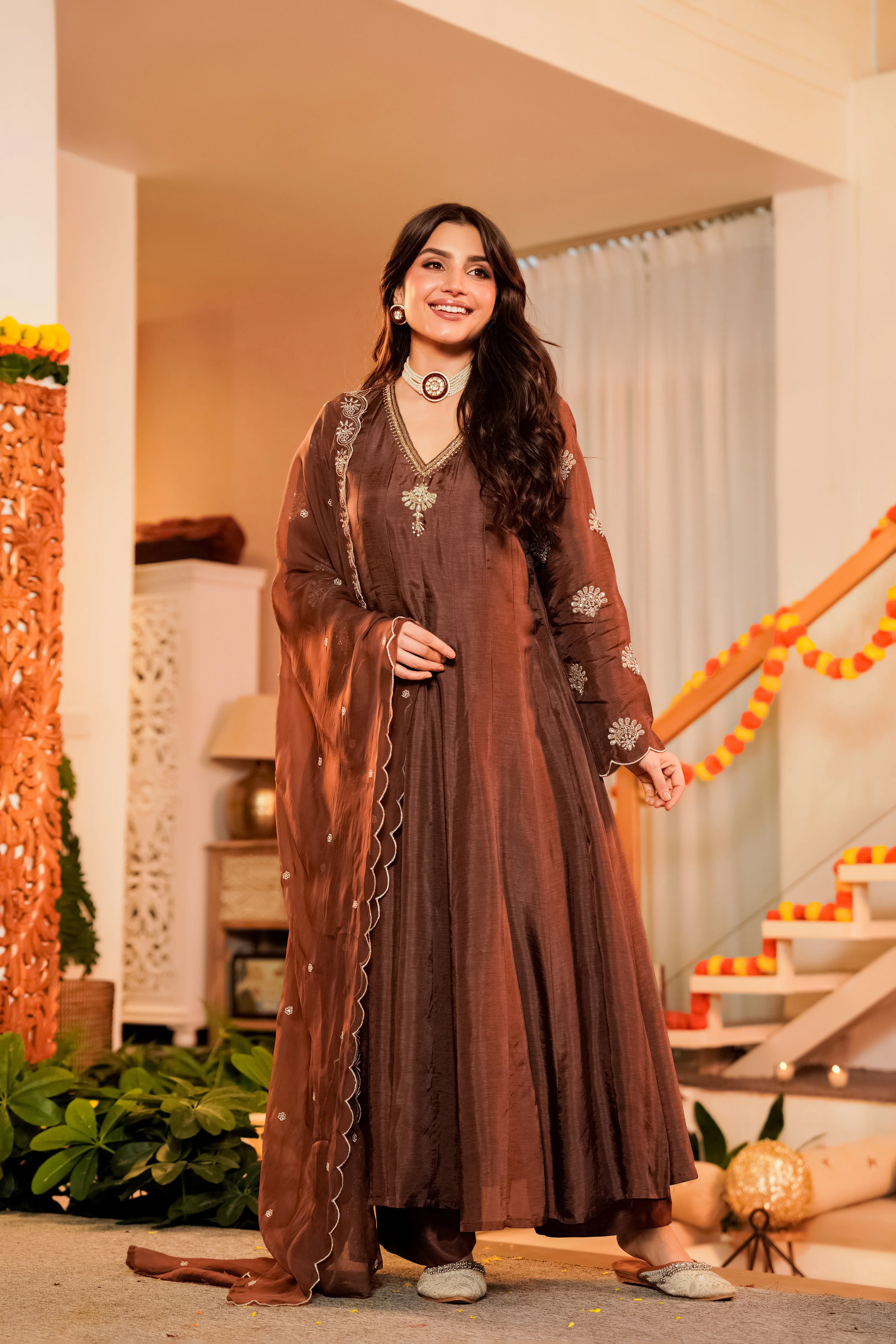 Mocha Royale Satori Silk Suit Set - Image 4