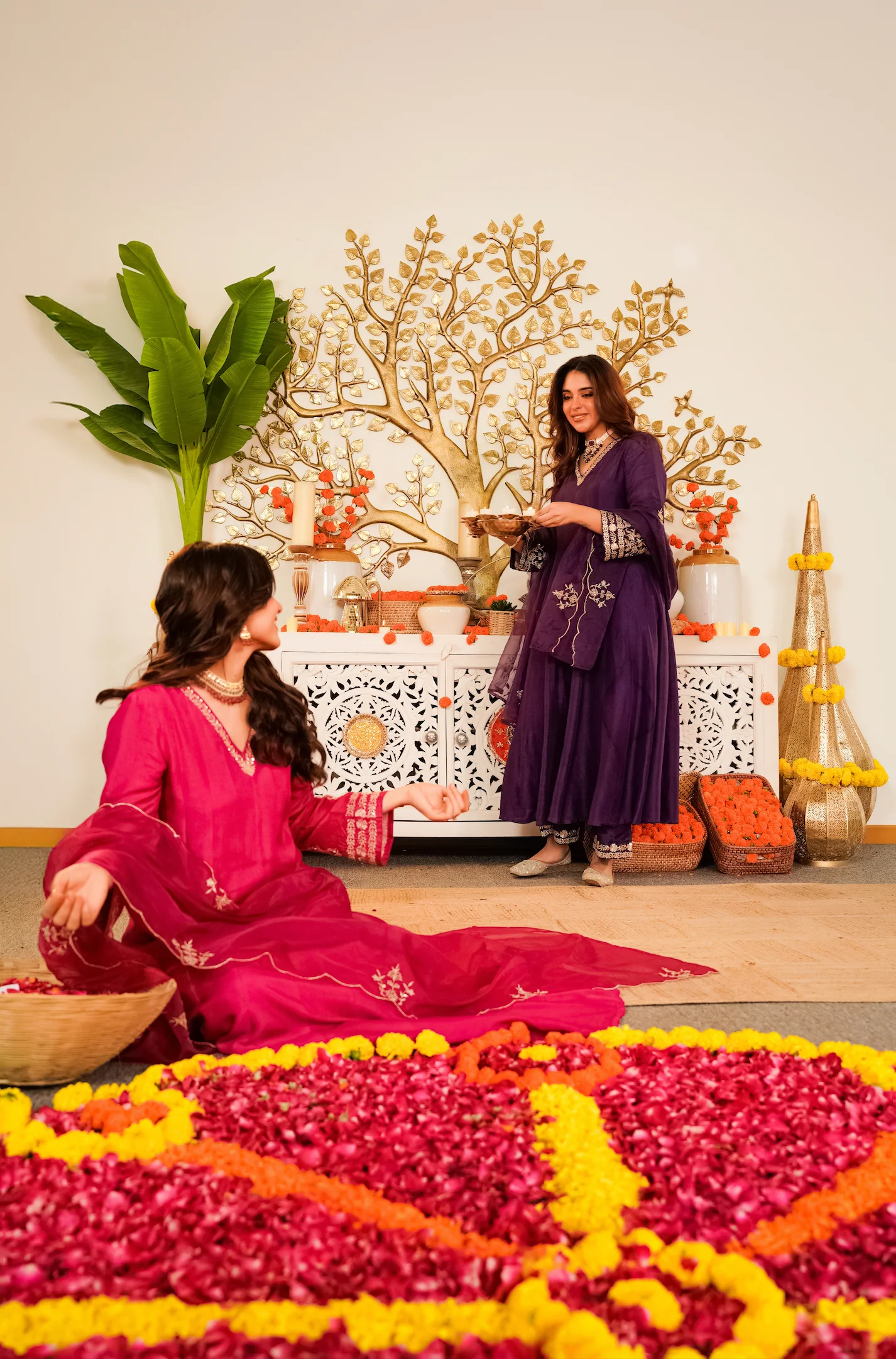 Ruby Bloom Russian Silk Suit Set - Image 15