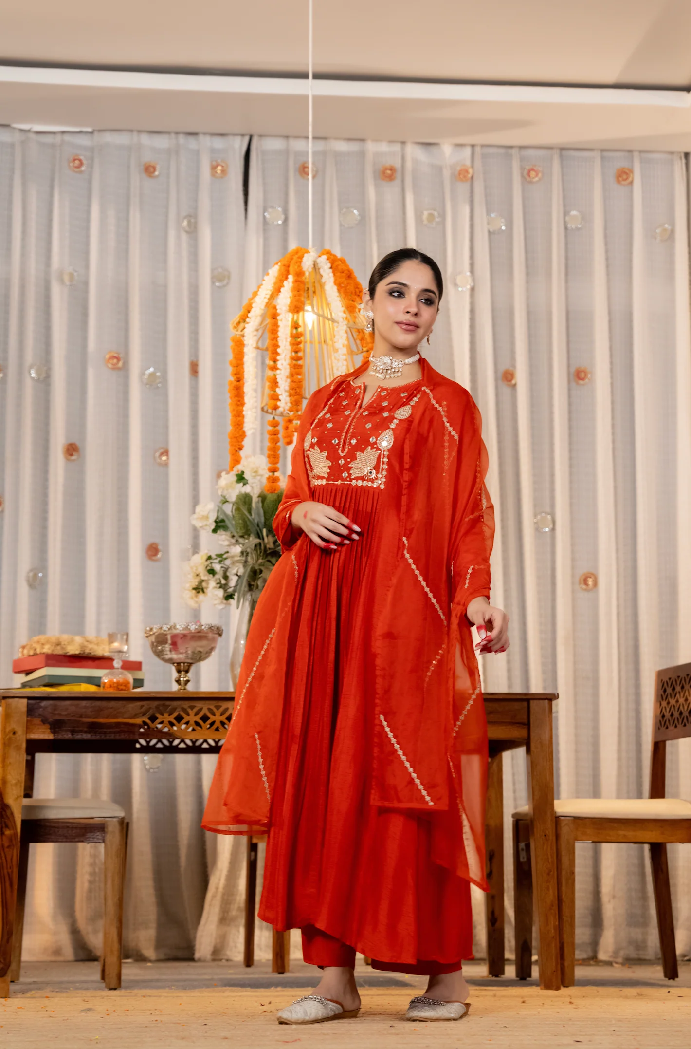 Ruby Flame Russian Silk Suit Set - Image 3