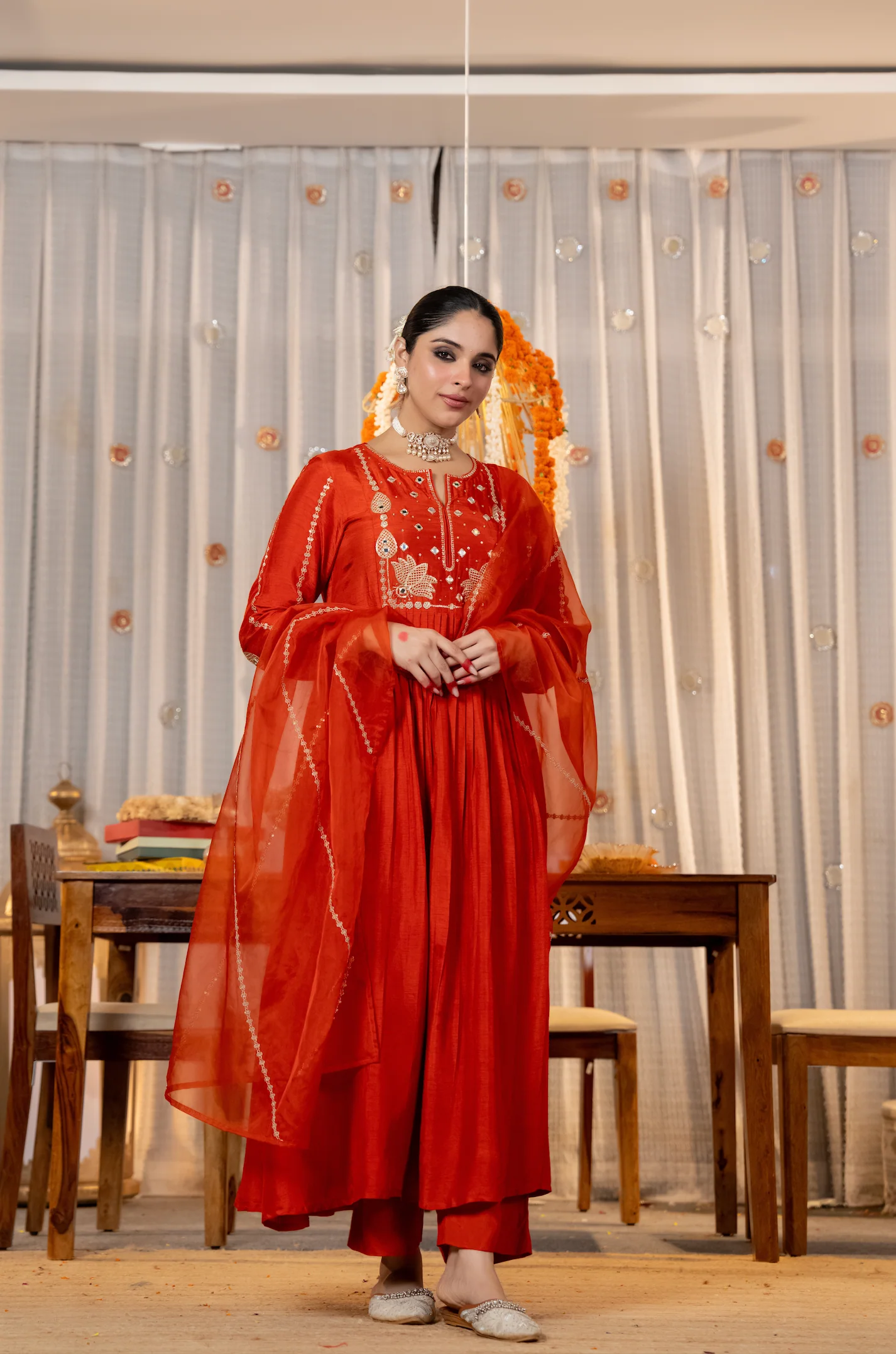 Ruby Flame Russian Silk Suit Set - Image 6
