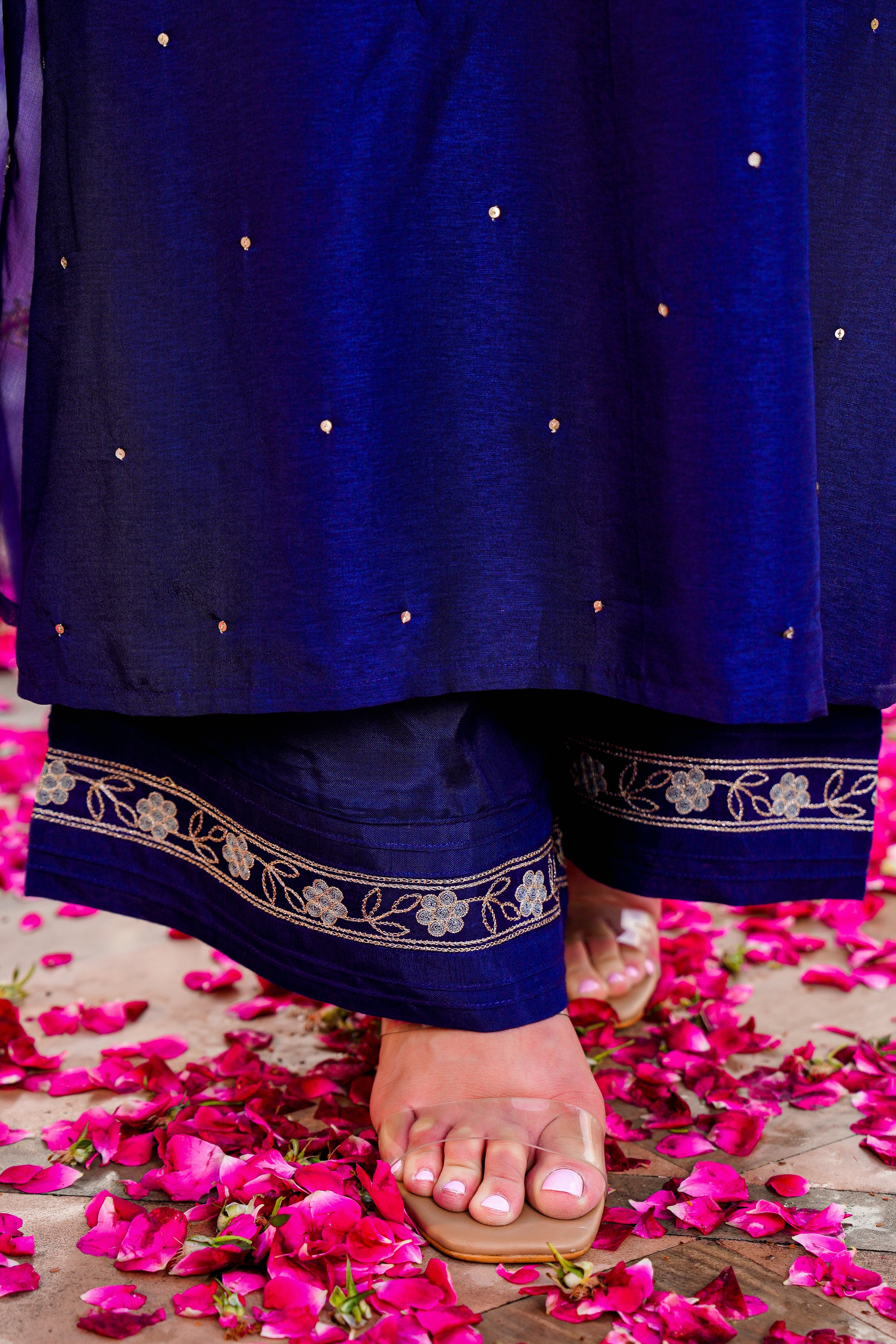 Twilight Blue Suit Set - Image 18
