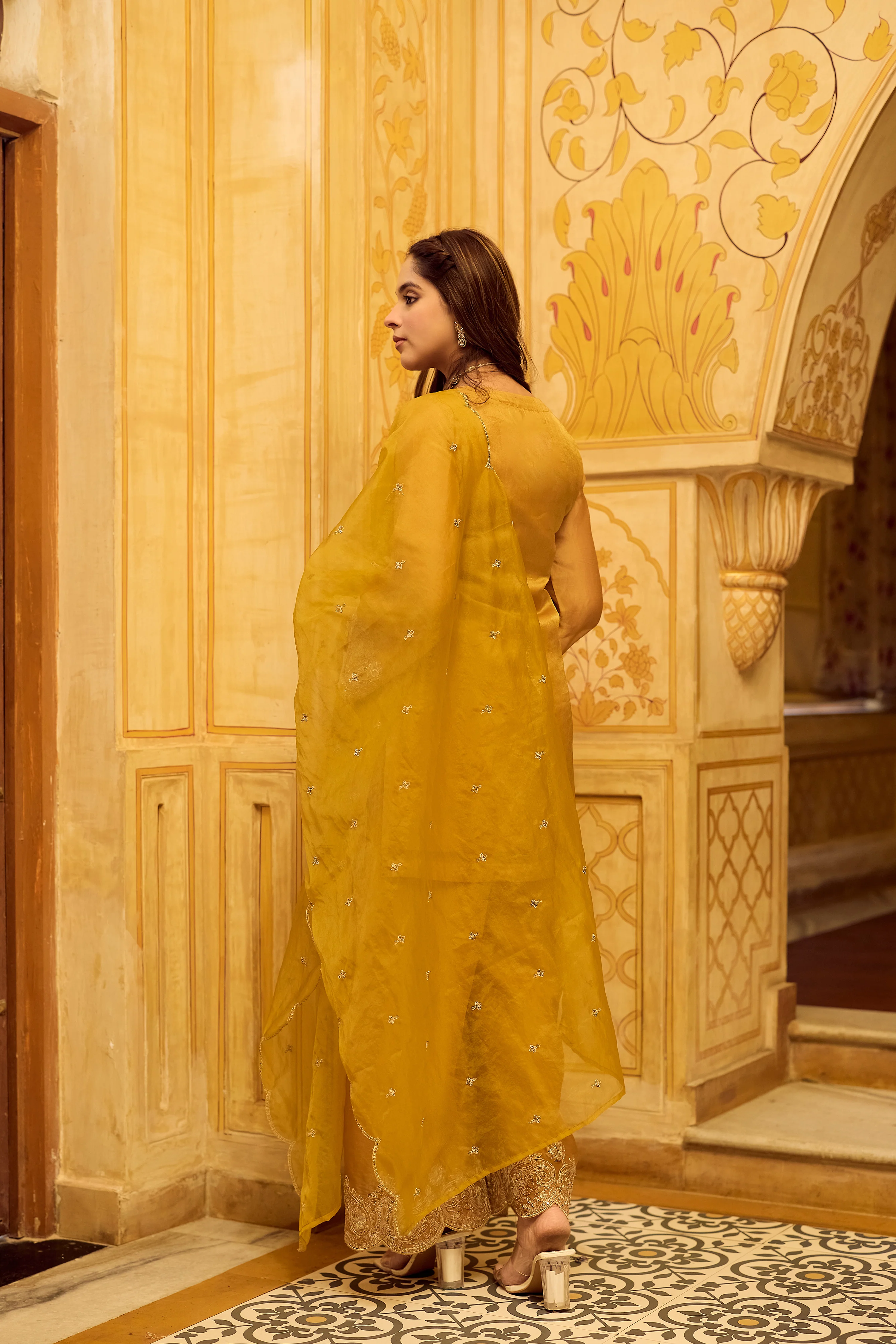 Golden Aura Swiss Tissue Suit Set - Image 8