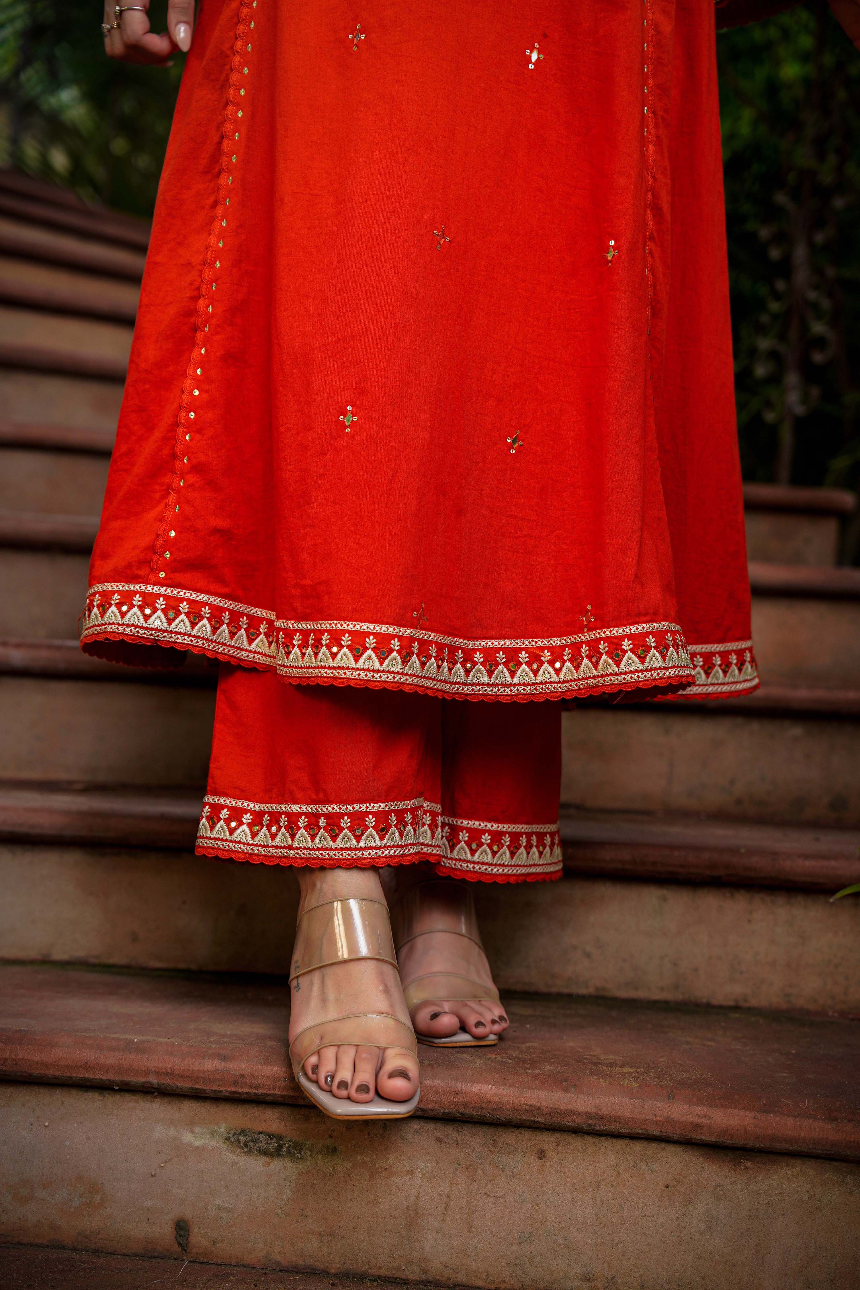 Rust Bloom Flared Mul Cotton Suit Set - Image 14