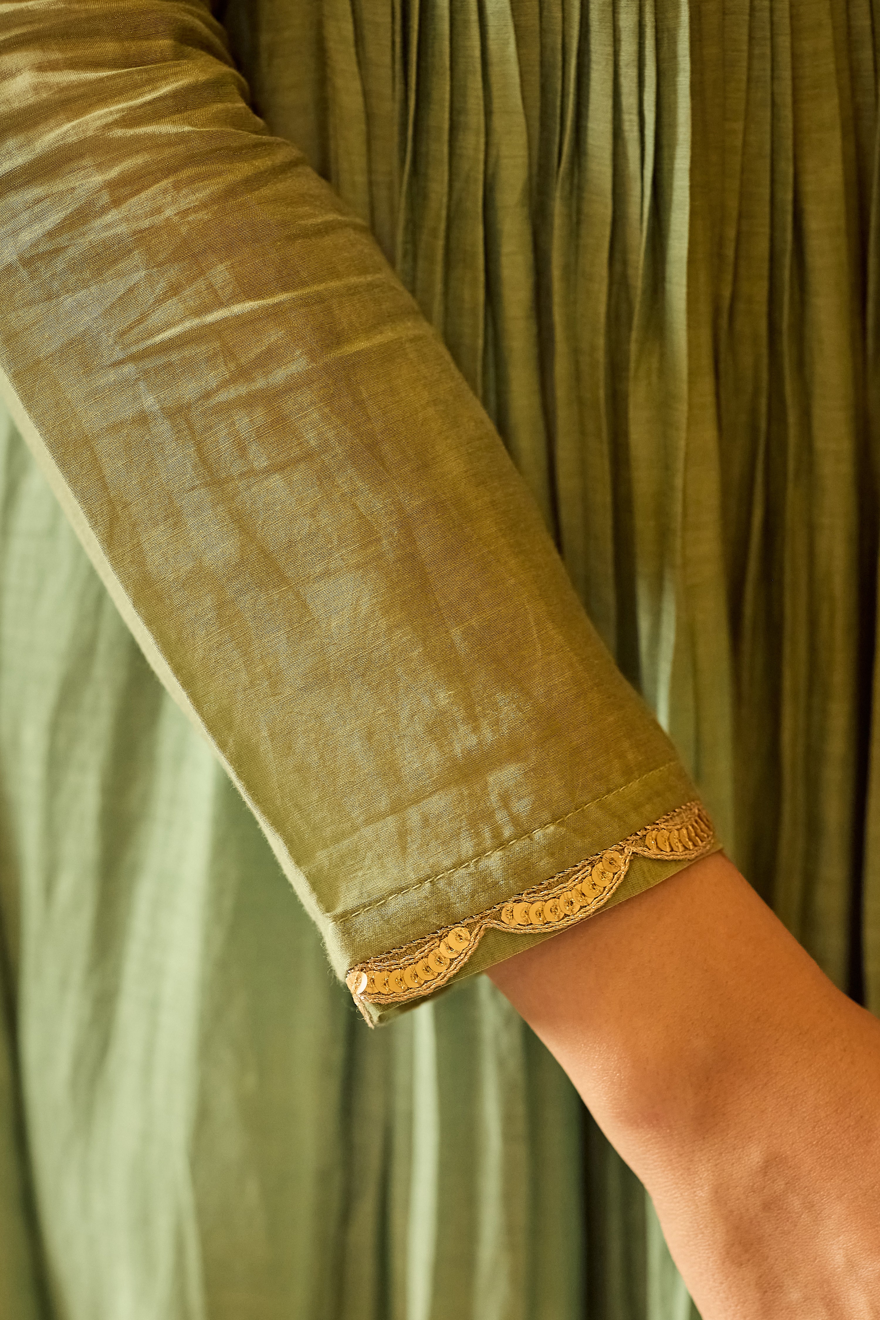 Pastel Green Chanderi Embroidered Suit Set - Image 16