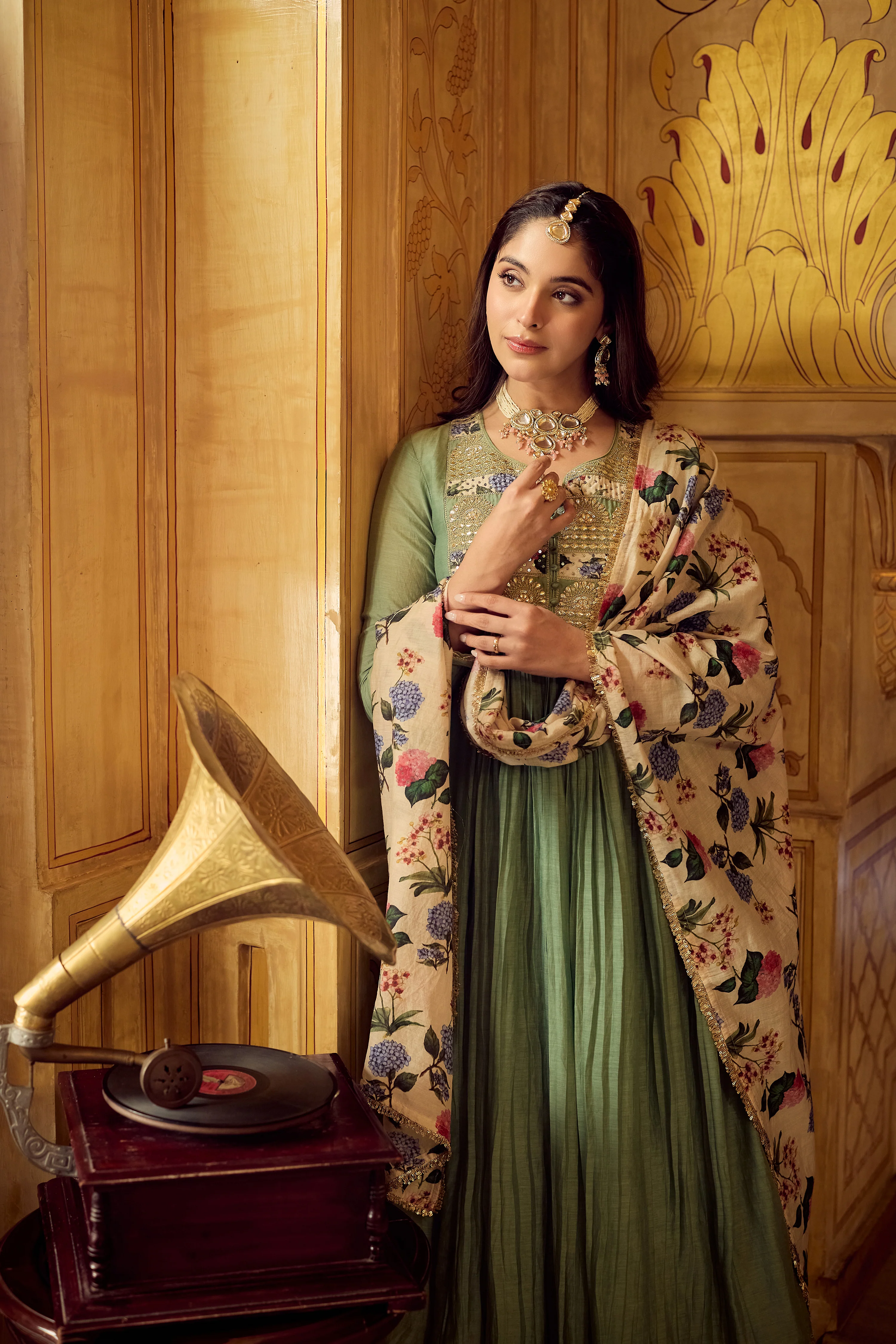 Pastel Green Chanderi Embroidered Suit Set - Image 24