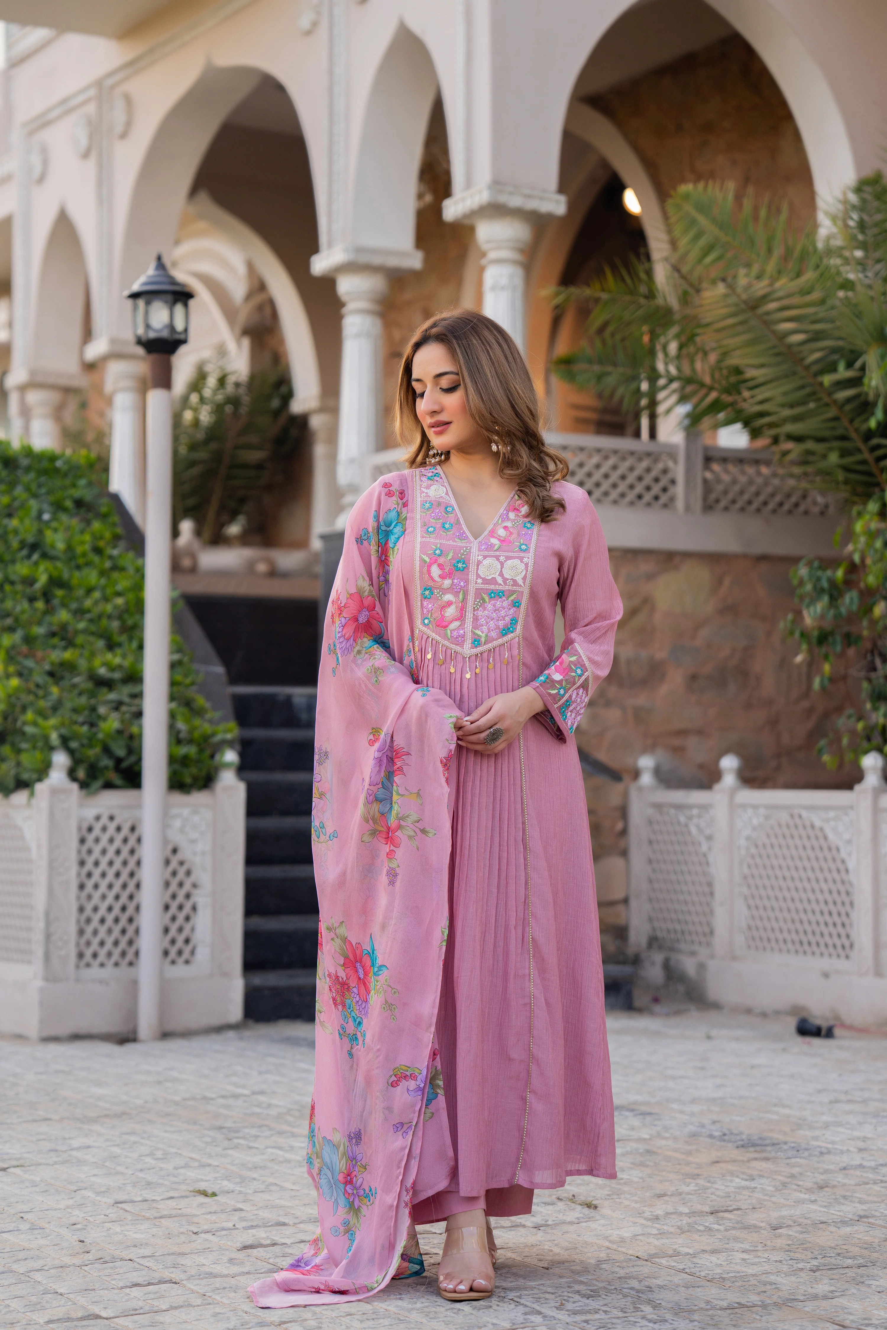 Rose Lilac Chanderi Embroidered Suit Set - Image 4