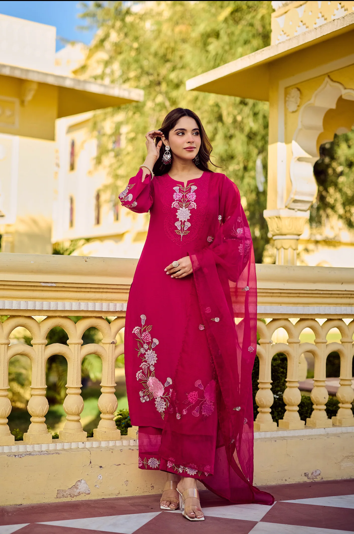 Noor Magenta Embellished Suit Set - Image 3