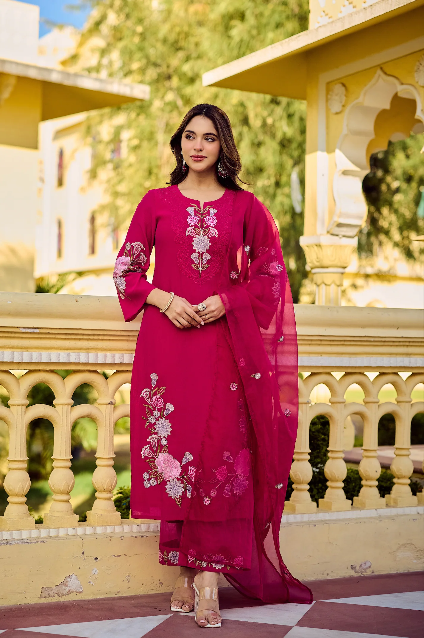 Noor Magenta Embellished Suit Set - Image 4