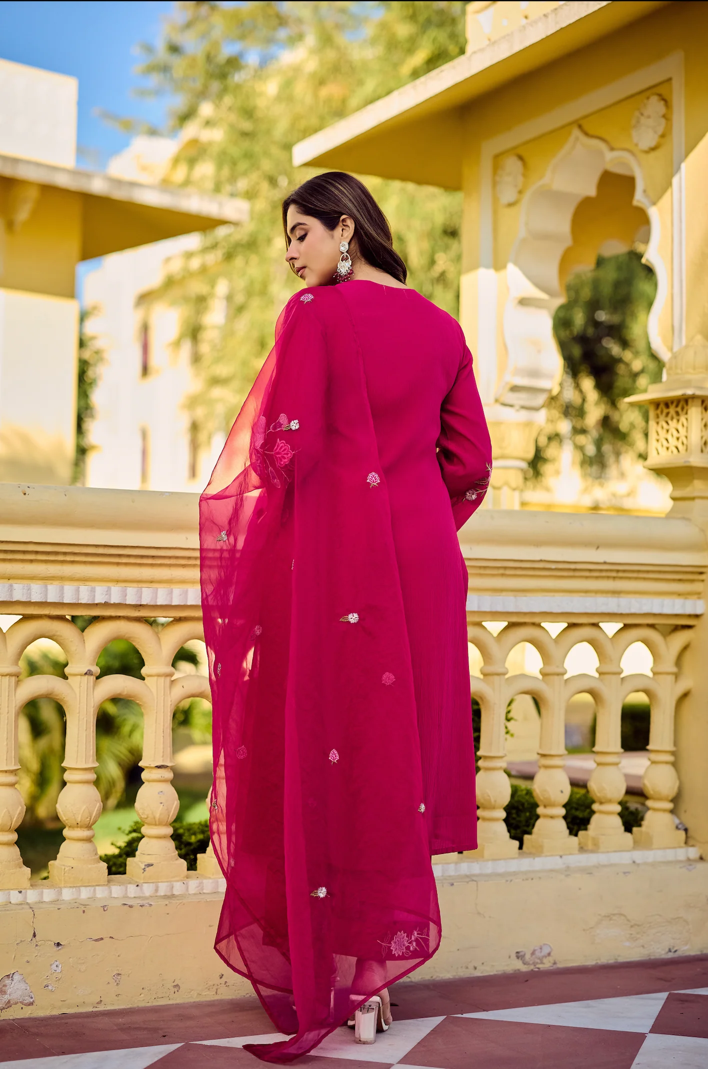 Noor Magenta Embellished Suit Set - Image 6