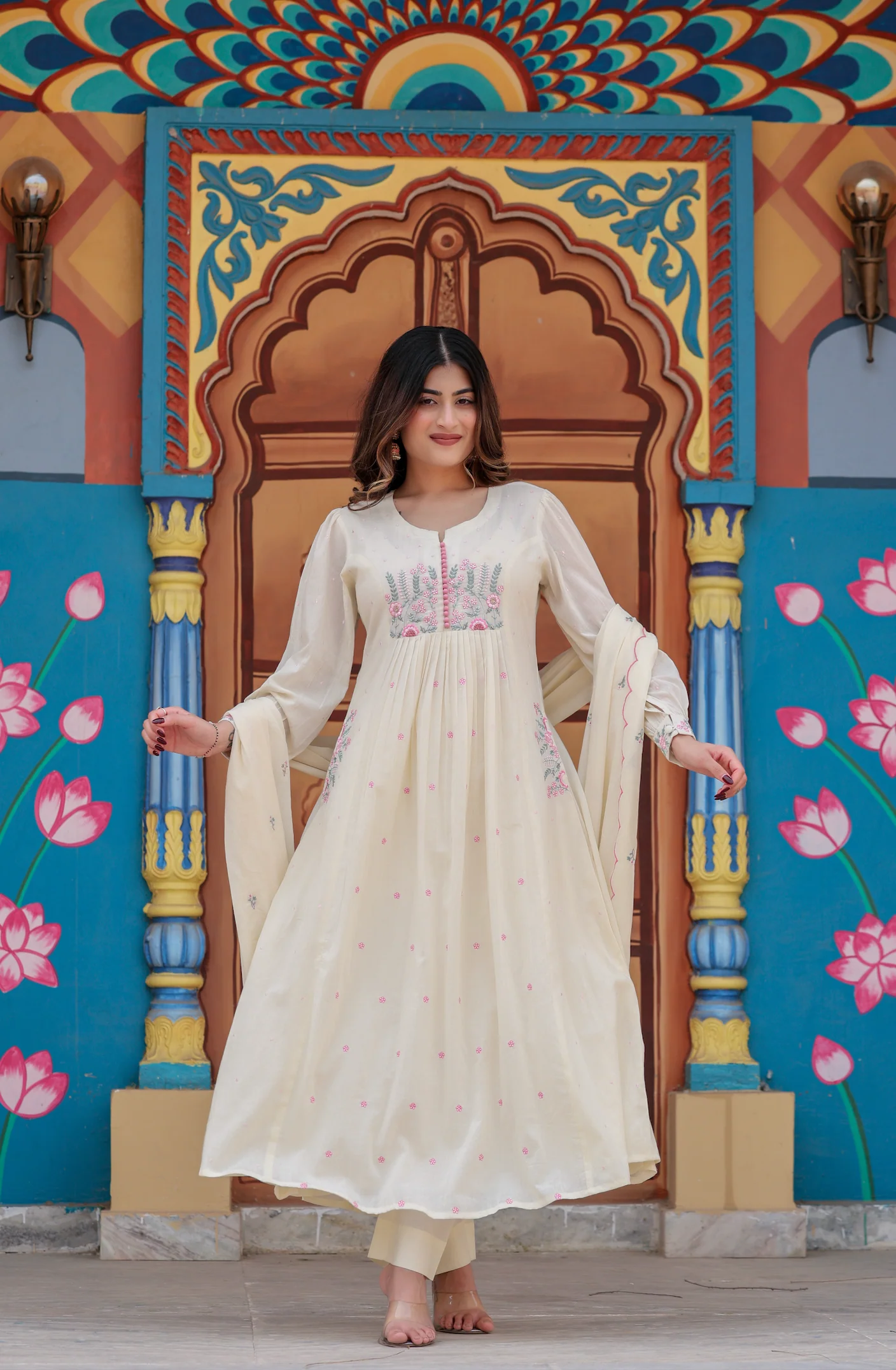Pearl Glow Mulmul Suit Set - Image 5