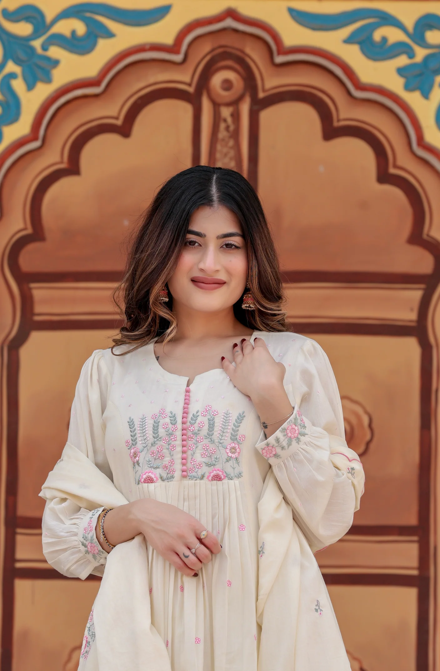 Pearl Glow Mulmul Suit Set - Image 6