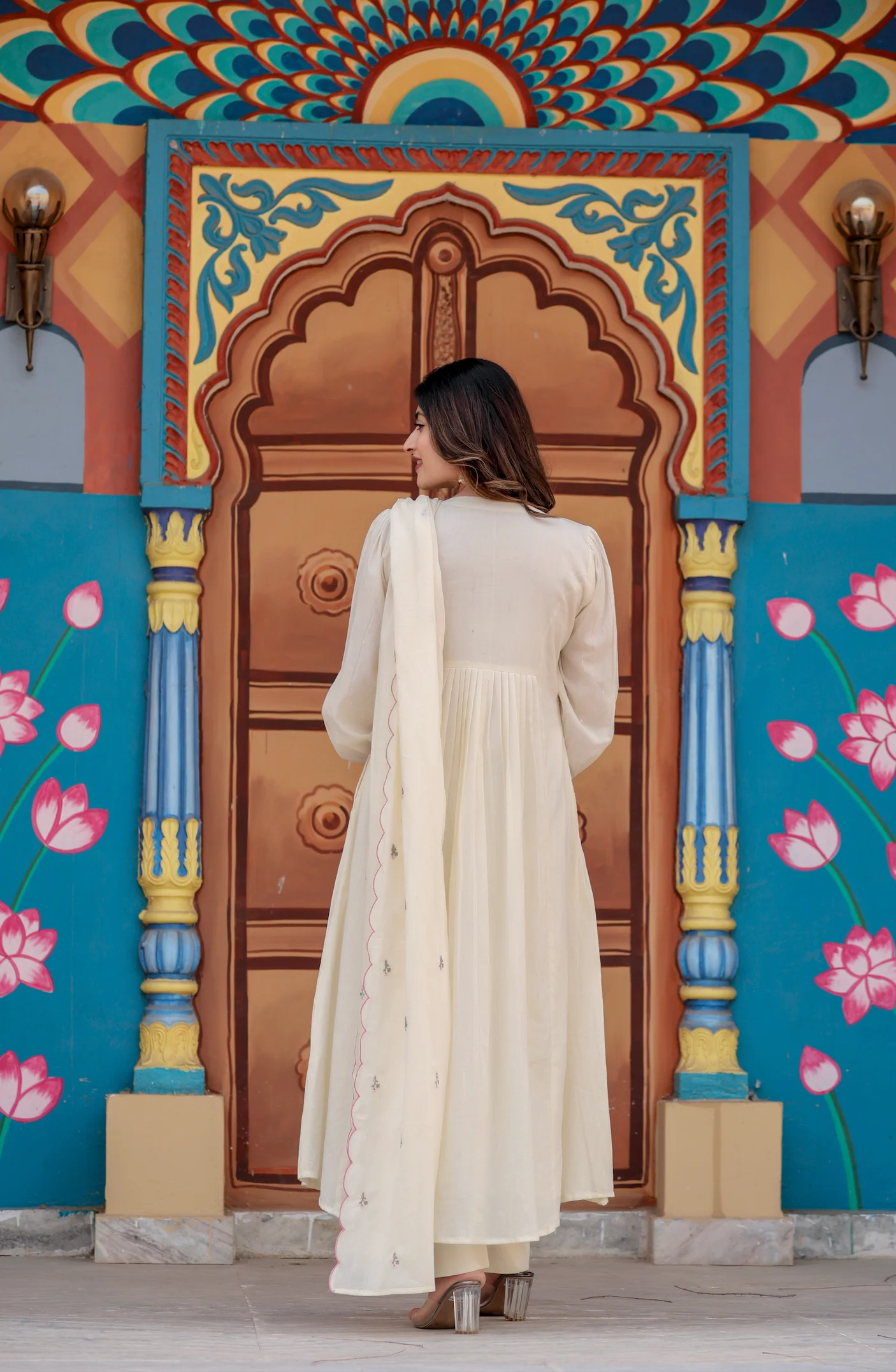 Pearl Glow Mulmul Suit Set - Image 7