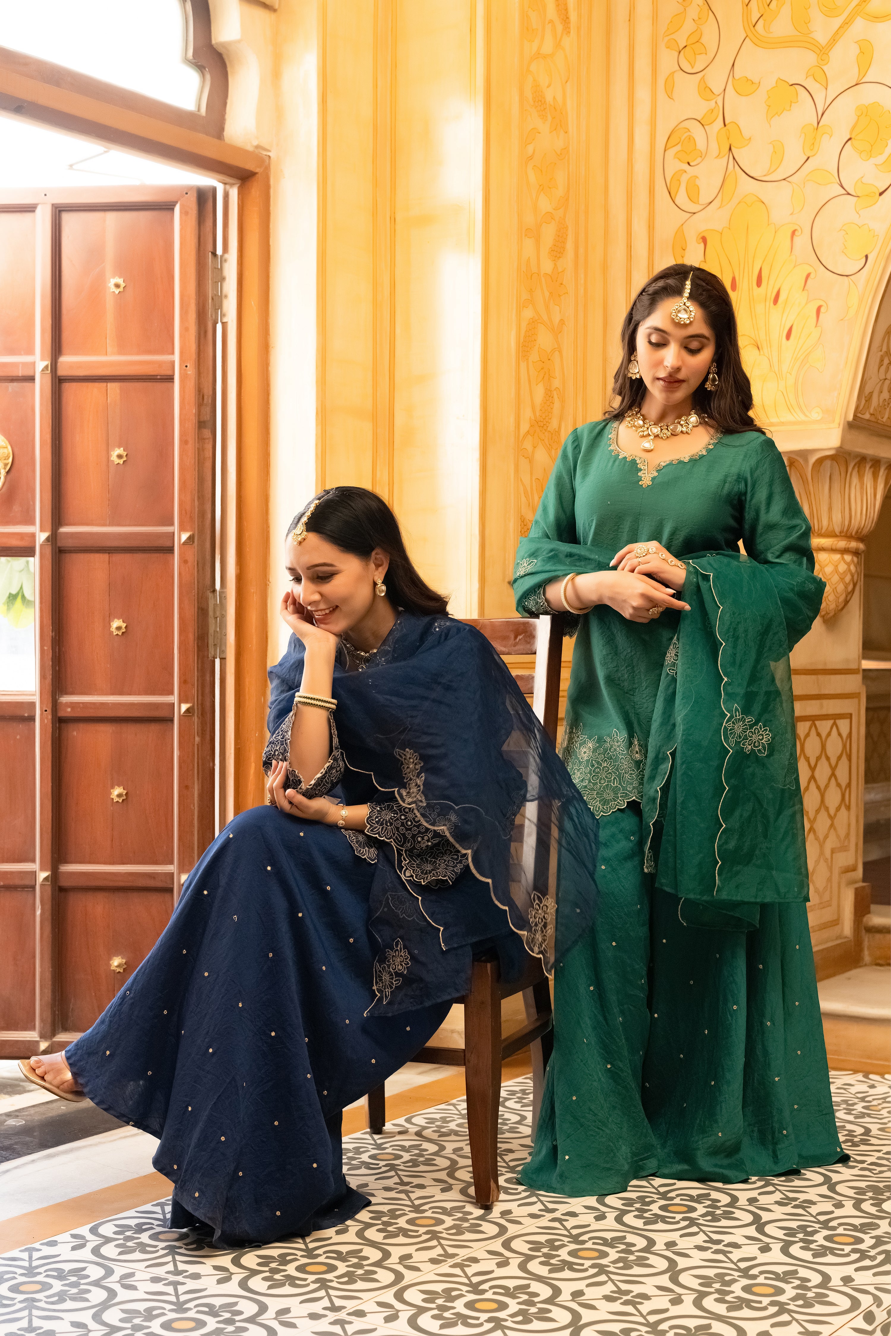 Emerald Satoori Royale Silk Suit Set - Image 18