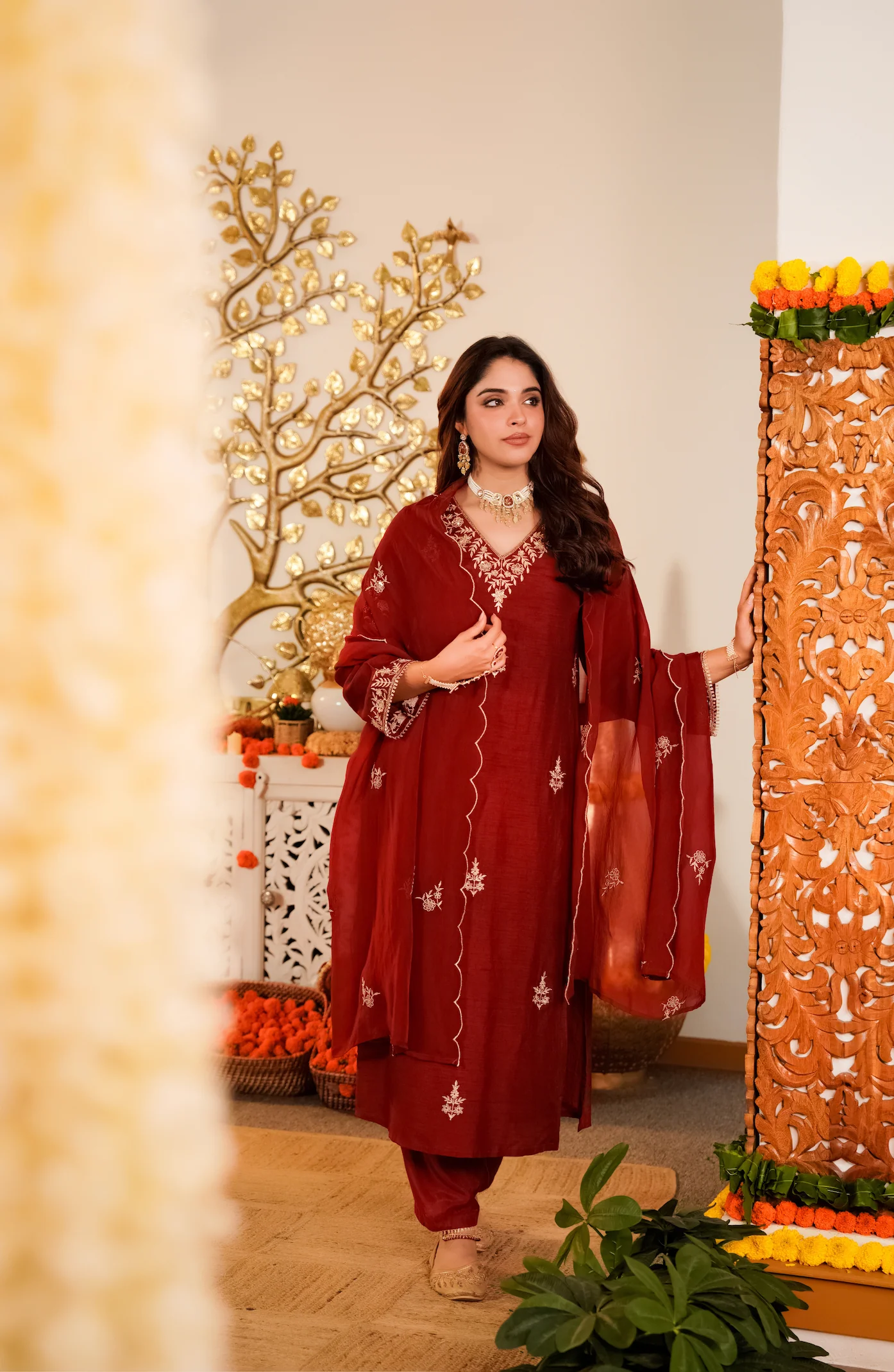 Crimson Royale Pure Russian Silk Suit Set - Image 9