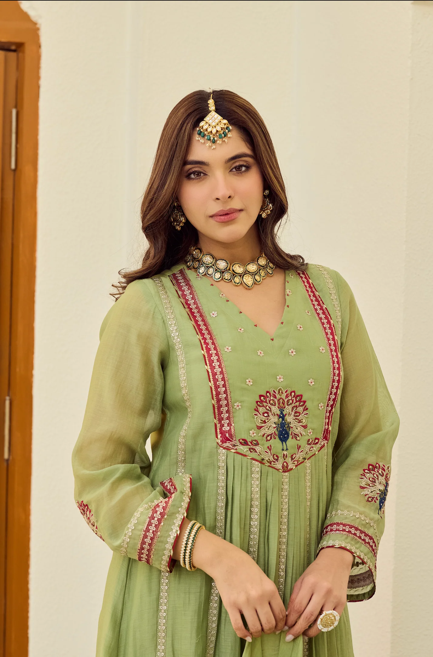 Pista Grace Embroidered Suit Set - Image 4