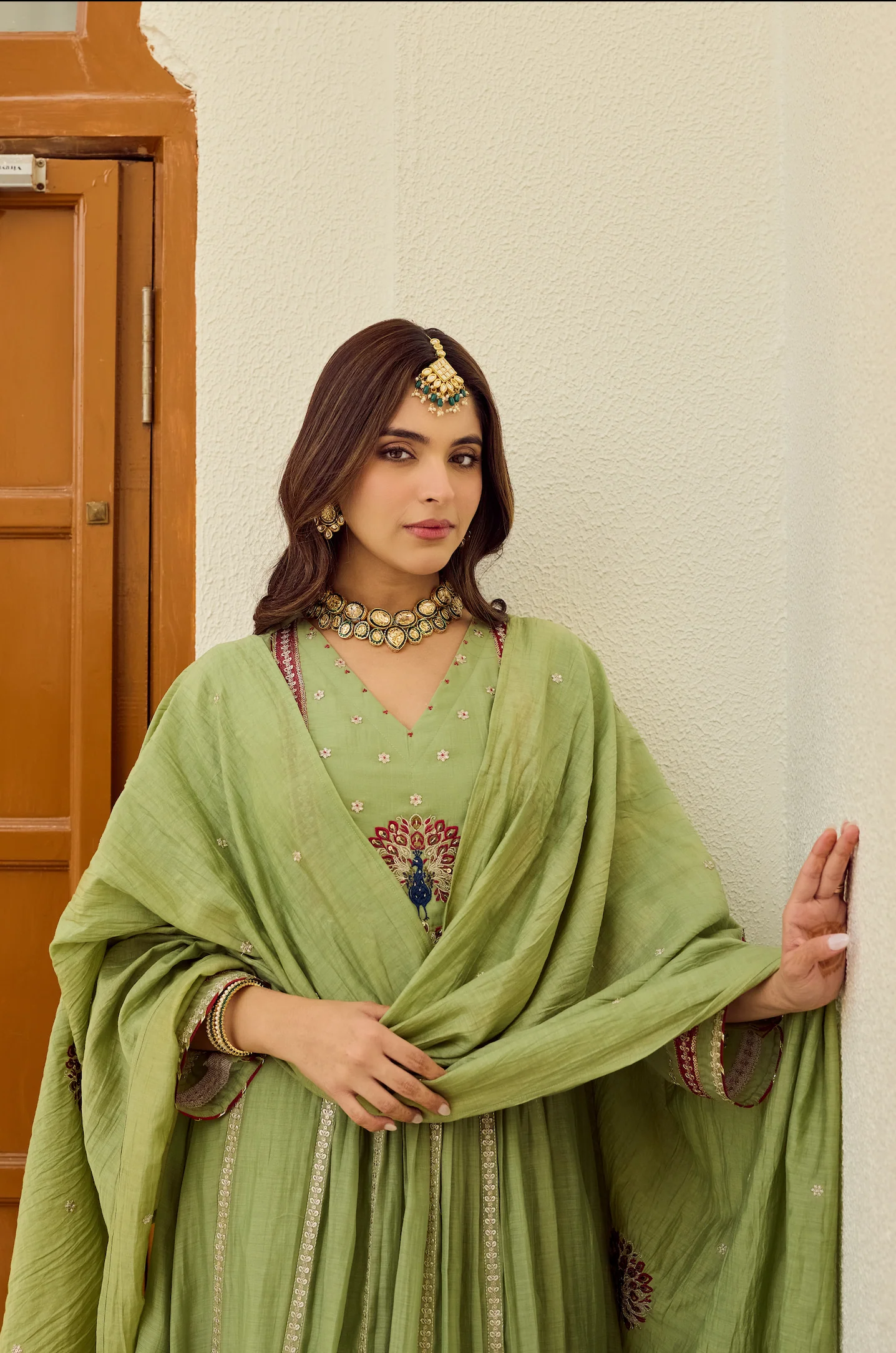 Pista Grace Embroidered Suit Set - Image 5